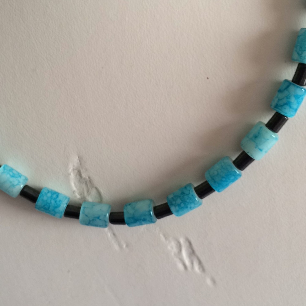 Turquoise necklace - Picture 2 of 3